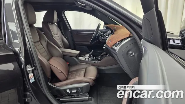 BMW X4 2020 thumb 6