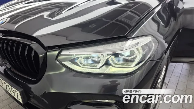 BMW X4 2020 thumb 2
