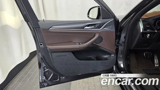 BMW X4 2020 thumb 5