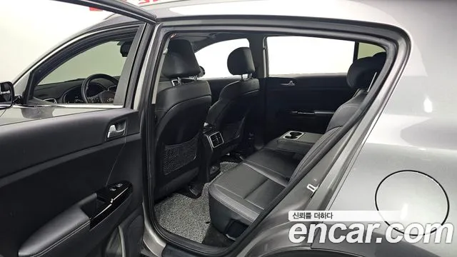 Kia Sportage 2017 thumb 4
