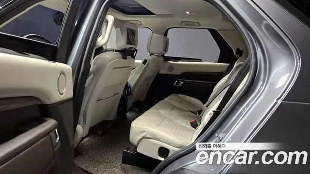 Land Rover Discovery 2018 thumb 2
