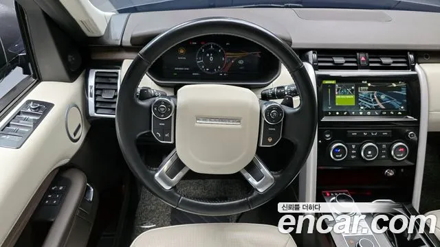Land Rover Discovery 2018 thumb 10