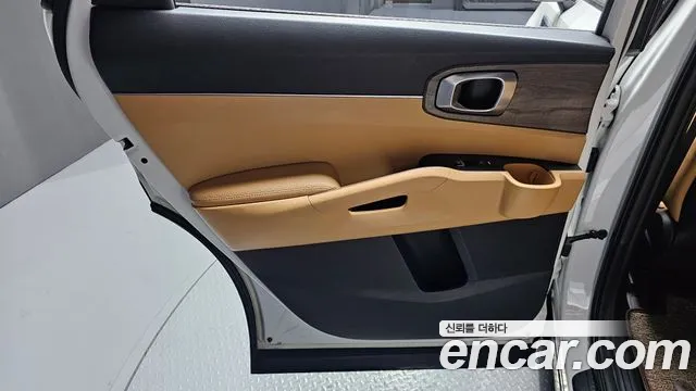 Kia Sorento 2022 thumb 3