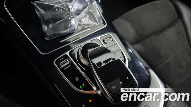 Mercedes-Benz GLC 2019 thumb 2
