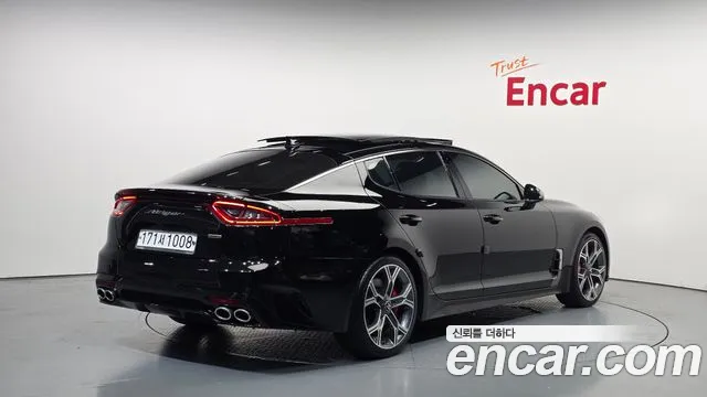 Kia Stinger 2019 thumb 7