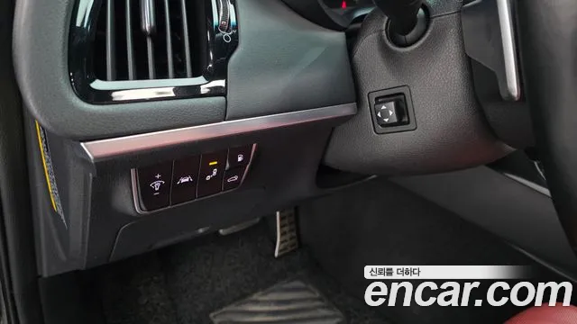 Kia Stinger 2019 thumb 2