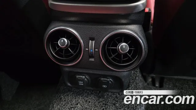 Kia Stinger 2019 thumb 8