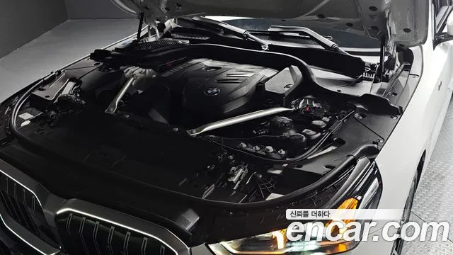 BMW 5 серии 2025 thumb 10