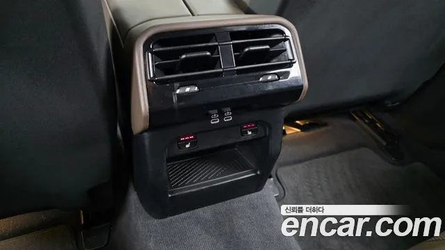 BMW 5 серии 2024 thumb 4