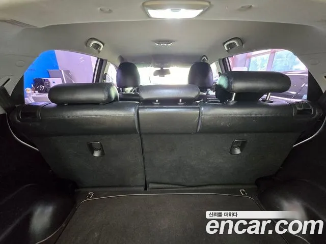 KGM Korando 2015 thumb 10