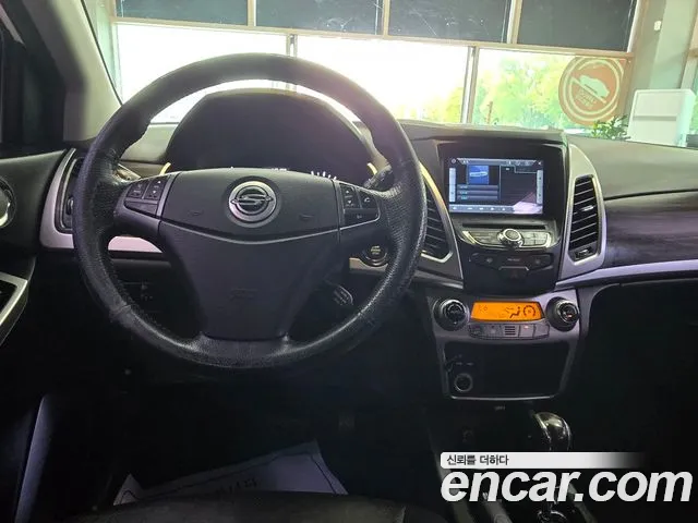KGM Korando 2015 thumb 4