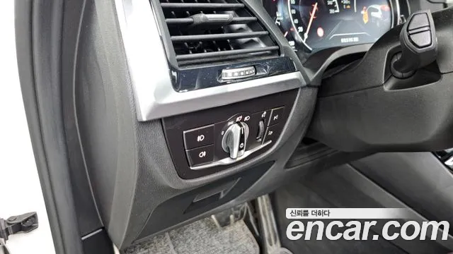 BMW X3 2018 thumb 7