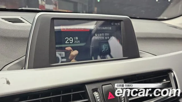 BMW X1 2018 thumb 9