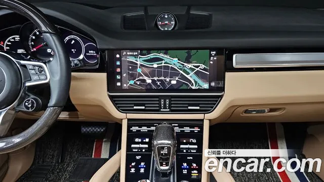 Porsche Cayenne 2022 thumb 11