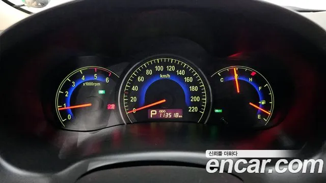 Kia Canival 2011 thumb 7