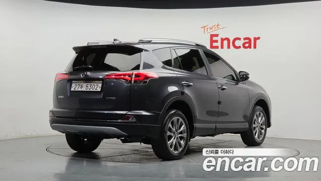 Toyota RAV4 2018 thumb 7