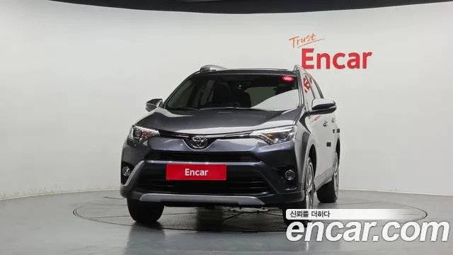 Toyota RAV4 2018 thumb 8