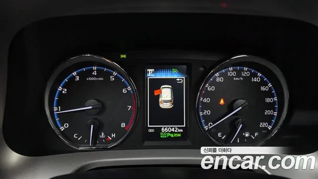 Toyota RAV4 2018 thumb 10