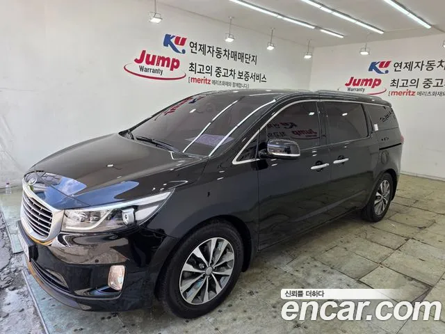 Kia Carnival 2017 thumb 8