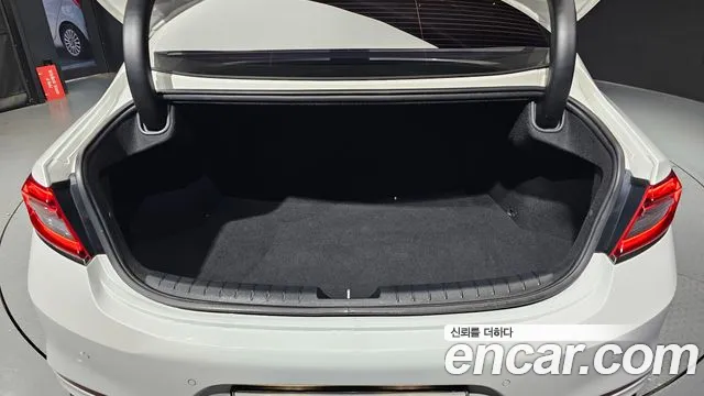 Hyundai Grandeur 2018 thumb 4