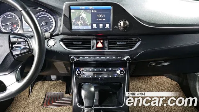 Hyundai Grandeur 2018 thumb 11