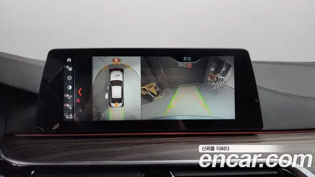 BMW 5 серии 2018 thumb 6