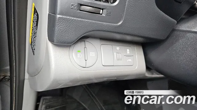 Hyundai Staria 2019 thumb 12