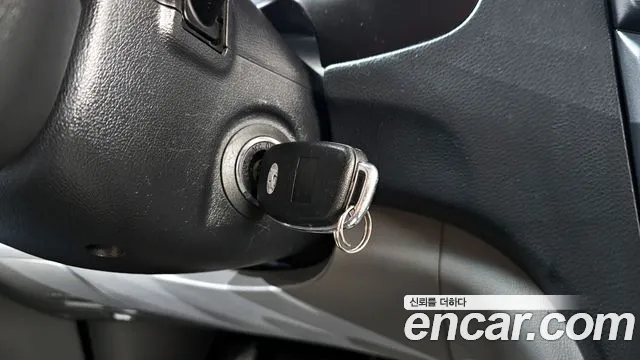 Hyundai Staria 2019 thumb 11