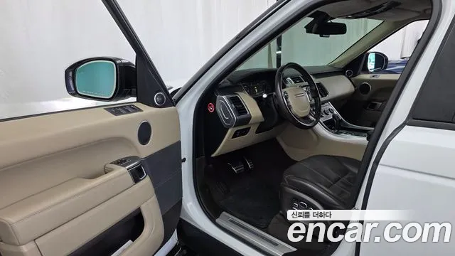 Land Rover Range Rover Sport 2015 thumb 5