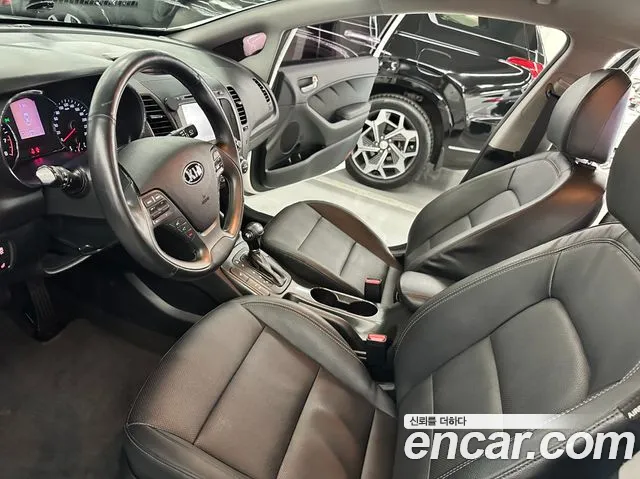 Kia K3 2014 thumb 6