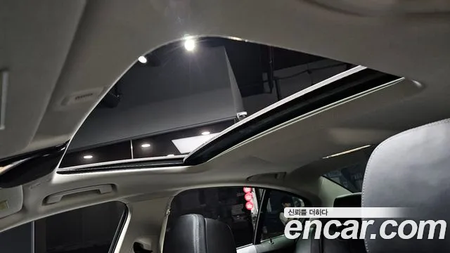 BMW 5 серии 2019 thumb 5