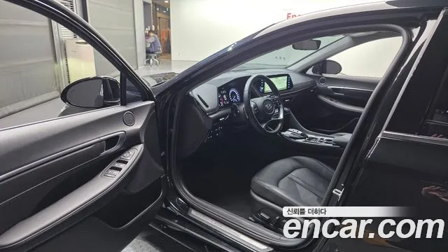 Hyundai Sonata 2022 thumb 4