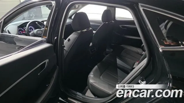 Hyundai Sonata 2022 thumb 3
