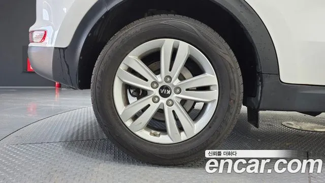 Kia Sportage 2016 thumb 5