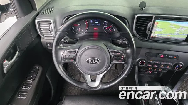 Kia Sportage 2016 thumb 9