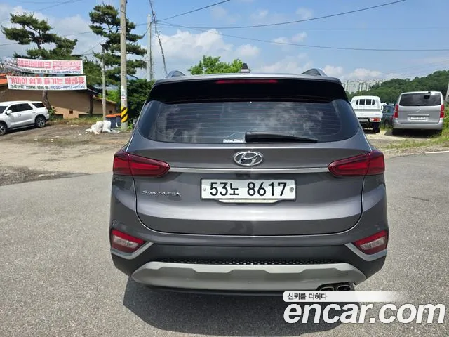 Hyundai Santa Fe 2019 thumb 6