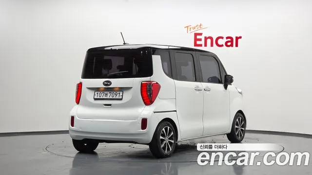 Kia Ray 2015 thumb 11