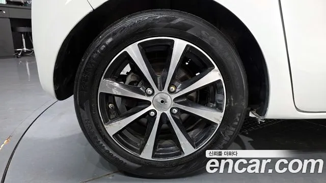Kia Ray 2015 thumb 3