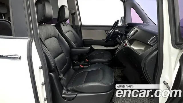Kia Ray 2015 thumb 10