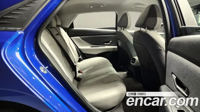 Hyundai Elantra 2020 thumb 4
