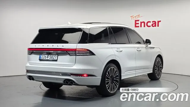 Lincoln Aviator 2023 thumb 6