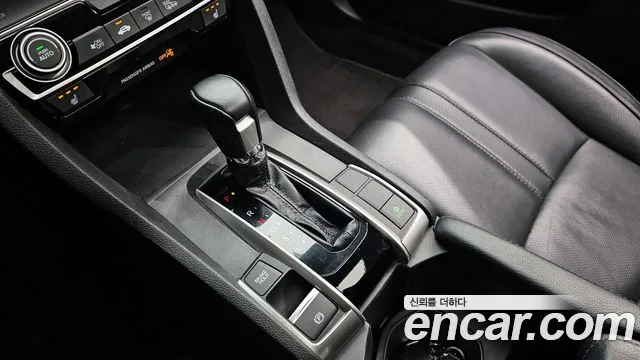 Honda Civic 2018 thumb 2