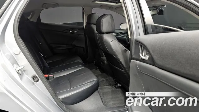 Honda Civic 2018 thumb 11