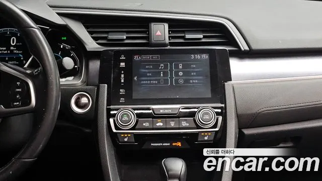 Honda Civic 2018 thumb 7