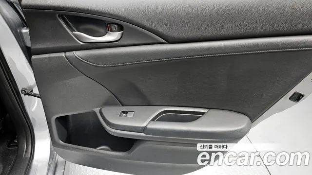 Honda Civic 2018 thumb 8