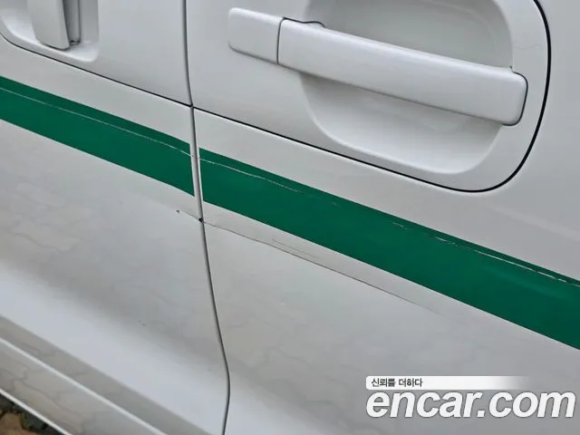 Hyundai Staria 2015 thumb 11