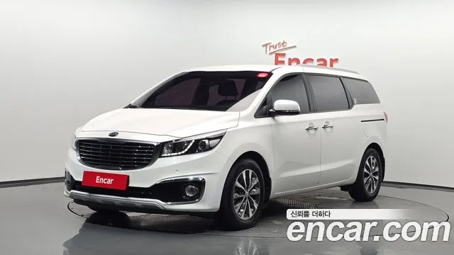 Kia Carnival 2017 thumb 4