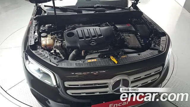 Mercedes-Benz GLB 2021 thumb 2