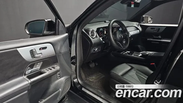 Mercedes-Benz GLB 2021 thumb 8