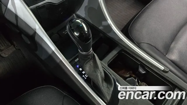 Hyundai Hybrid 2012 thumb 3